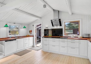 Cozy home in Vig with WiFi