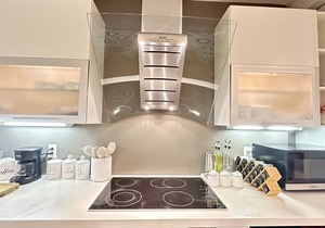 Cozy Room with a Private Bath and a Patio in Pac Heights