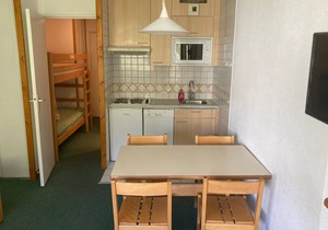 Cozy Studios in Tignes - Ideal for Families and Friends, Close to Ski Lifts and Shops