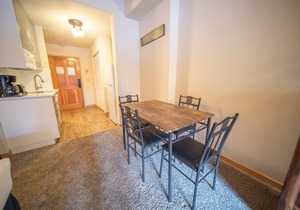 Cozy Updated Studio with a Central Location!