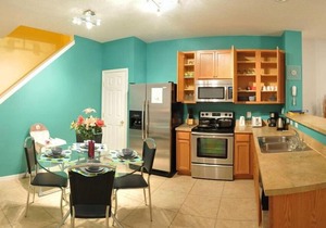 Crestwynd 1 - 3 Bed 3 Baths Townhome