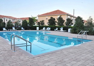 Crestwynd 3 Bed 3 Bath Pool Townhome