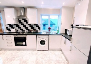 Crystal Suite 2 is located and very short walk to the Fish Quay and the Marina.