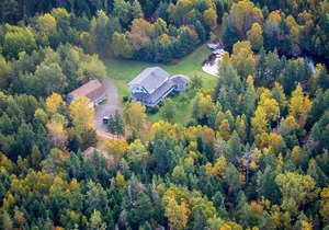 Cuddle Doon -1 Bedroom Cottage Forest & Lake PEI Cottages