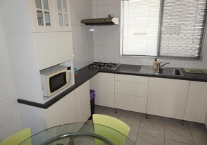 Cute and affordable park side accommodation