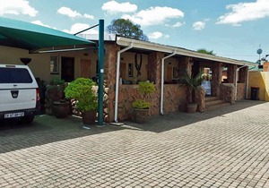 D & H Guesthouse Graskop Apt 5