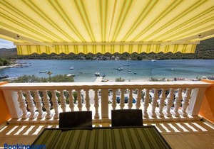 Dani Apartments Grebastica