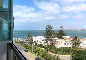 Dar Bouazza Luxueux appartement avec vue sur mer INTERDIT POUR COUPLE MUSLMANS NON MARIÉ