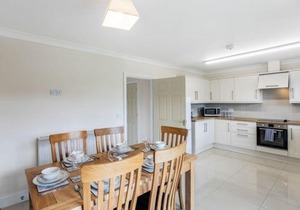 Dawson Park 10 - Uk12669