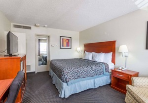 Days Inn by Wyndham Charlottesville/University Area