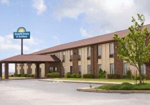 Days Inn by Wyndham Pontoon Beach