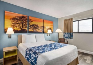 Days Inn by Wyndham Canastota Syracuse