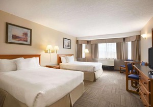 Days Inn by Wyndham Hinton
