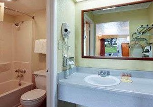 Days Inn by Wyndham Knoxville West