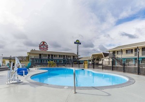 Days Inn by Wyndham Roseburg