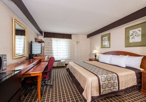 Days Inn by Wyndham Yadkinville