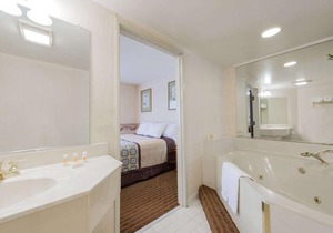 Days Inn by Wyndham Yadkinville