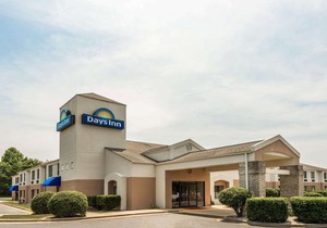 Days Inn by Wyndham Yadkinville