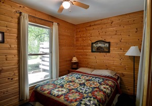 Deer Trail Resort Lakeside 8 | 2 Bed, 1 Bath