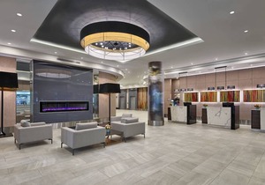 Delta Hotels by Marriott Edmonton Centre Suites