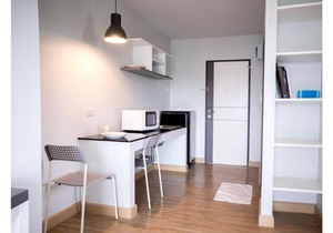 Deluxe Apartment for rent in Chiangmai (DVR-1)