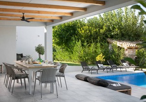 Designer villa in a modern style with a pool and a generous garden