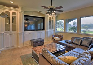 Dickinson Home w/Patio+Grill - Near Galveston