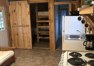 Dillenbeck Bay Cabins-Suite 3