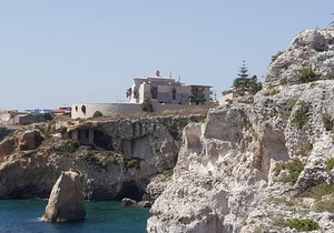 Dimora Santa Lucia, bright and comfortable house near the sea