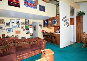 Discovery 4 #150, Loft