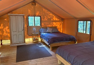 Dominion Hill Country Inn