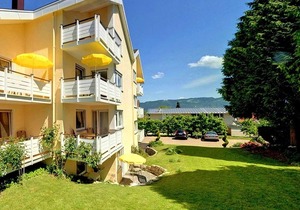 Doppelzimmer im Stamm- oder Haupthaus, teilweise mit Balkon