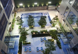 Dorsett Room with queen bed - Free Wifi+Pool+Gym