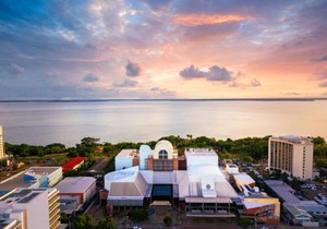 DoubleTree by Hilton Esplanade Darwin