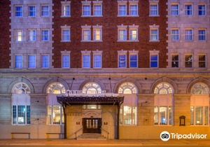 DoubleTree by Hilton Hotel Utica