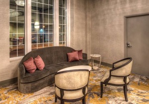 DoubleTree by Hilton Hotel Utica