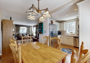 Downtown condo with hot tubs & pool - 100 yards to Breck Connect Gondola