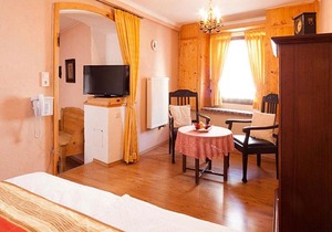 Dreams of the Night Romantic Room - Fairytale Hotel