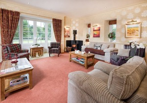 Dryburgh Farmhouse - pet-friendly property set in the countryside, sleeps 10