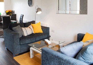 EAST MIDLAND HOUSE, family friendly, with a garden in Thrapston