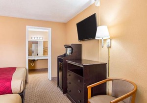 Econo Lodge Jacksonville near Little Rock Air Force Base