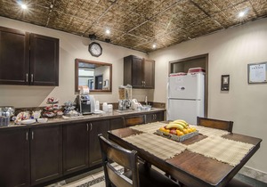 Econo Lodge Lloydminster