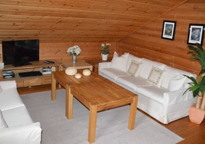 Eifelcottage wild bird