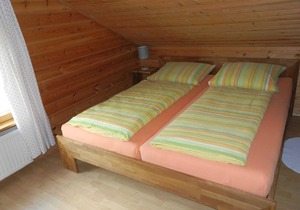 Eifelcottage wild bird