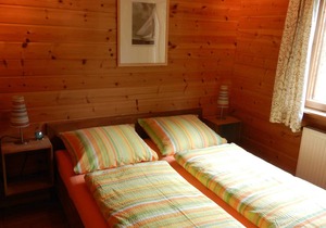 Eifelcottage wild bird