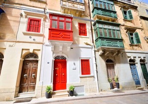 Eight Point Living 34B