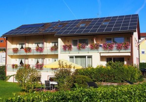 Einzelzimmer Nr. 10 mit großem Balkon