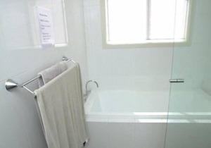 Elanora, tranquility at Emu Bay, Kangaroo Island