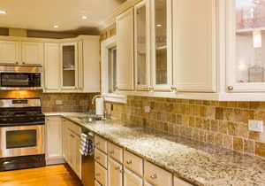 Elegant 4 br Old Town Home; Private Yard; Parking; Amazing Location