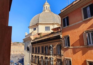 Elegant apartment with 3 bedrooms 3 bathrooms Piazza del Popolo